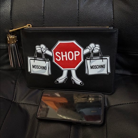 Moschino Black Clutch with Sign Graphic Shop stop - Picture 4 of 9